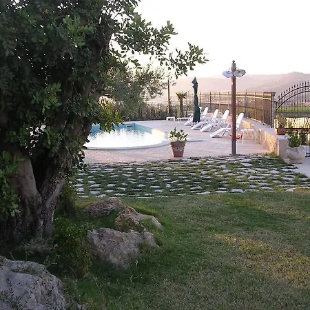 Il Mirto E La Rosa 酒店 3*