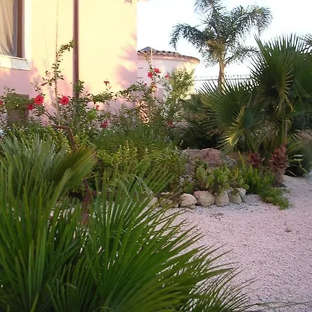 Il Mirto E La Rosa 3* 阿格里真托