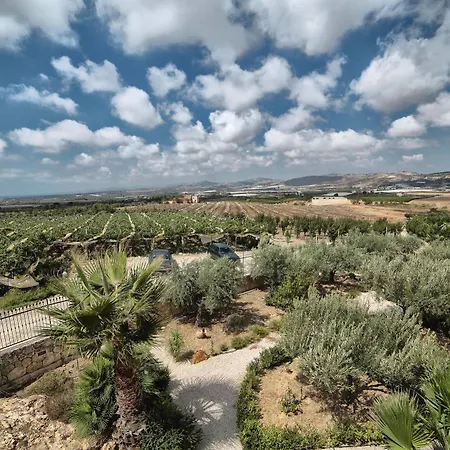 酒店 Il Mirto E La Rosa 3*