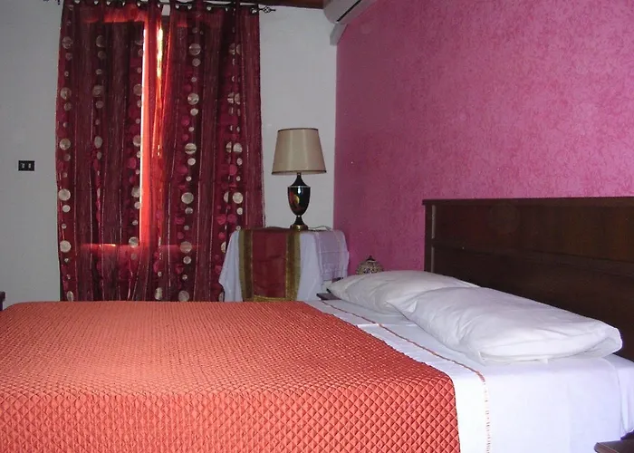 Hotel Il Mirto E La Rosa