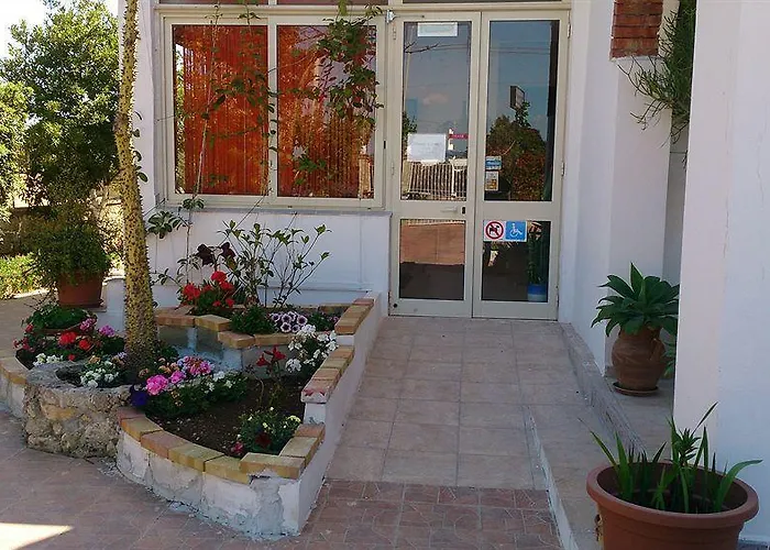 Il Mirto E La Rosa Hotel