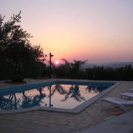 Otel Il Mirto E La Rosa