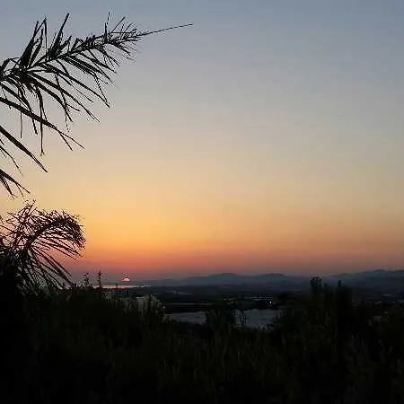 Il Mirto E La Rosa Hotel 3*