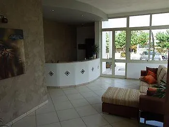 Il Mirto E La Rosa Hotell 3*