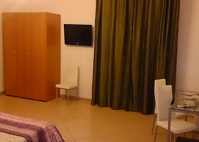 Il Mirto E La Rosa Otel 3*