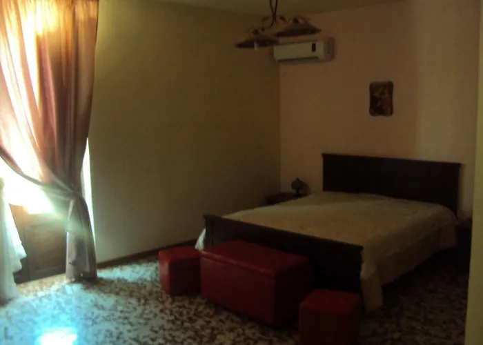 Il Mirto E La Rosa Otel